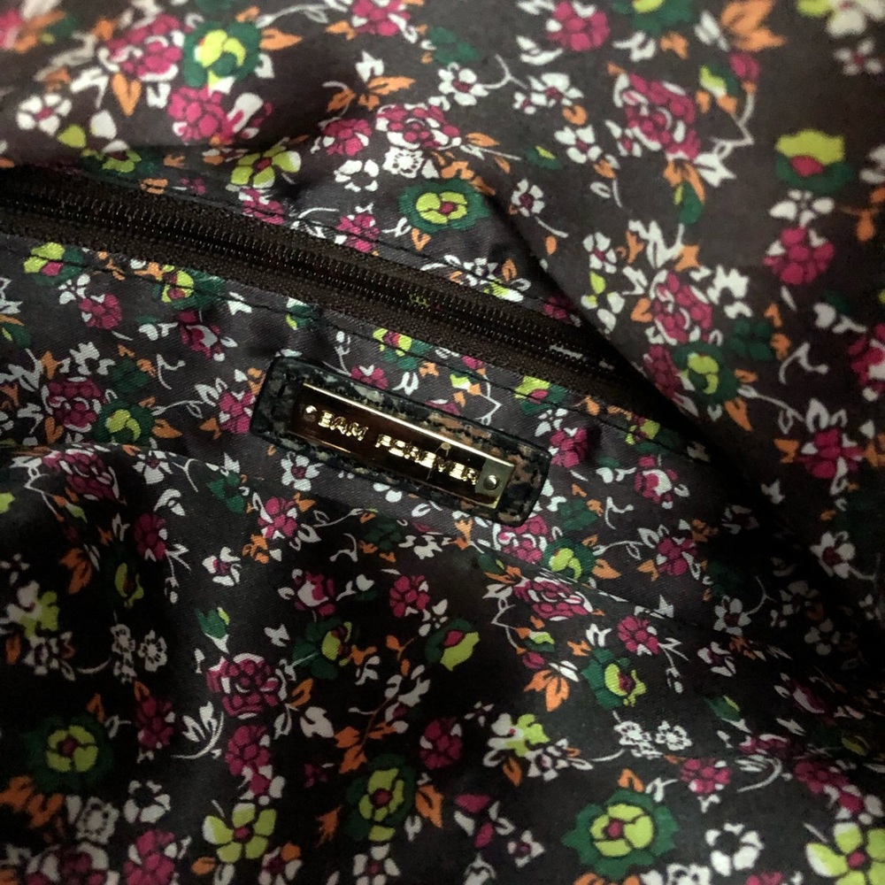 Snakeskin Clutch Bag - Picture 3 of 3